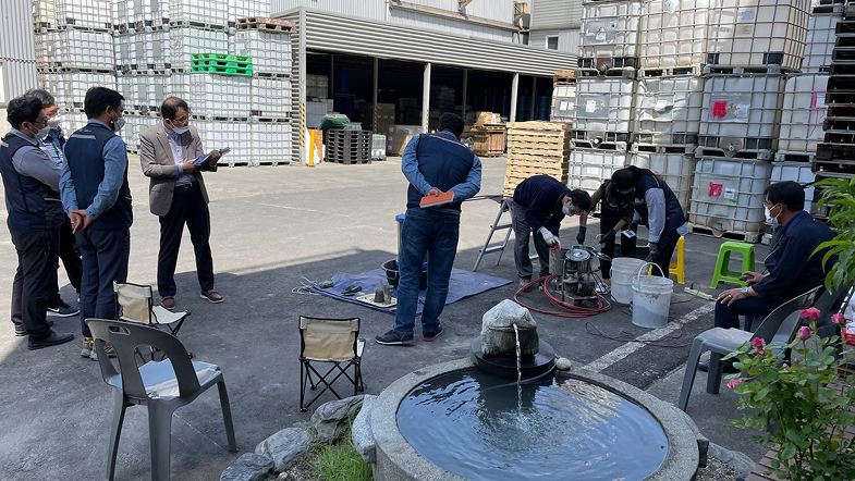 시연을 통한 기술 교류